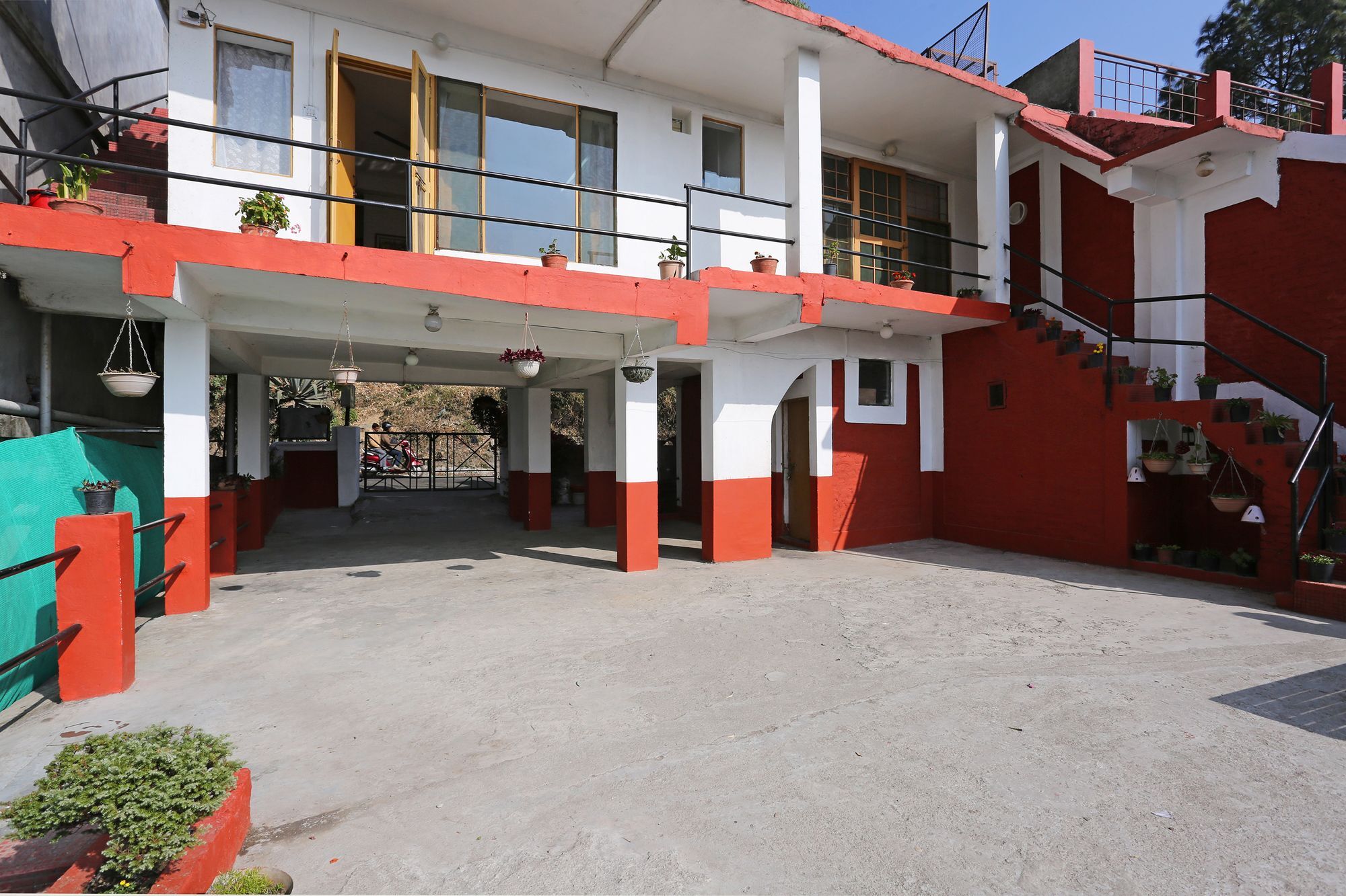 Oyo Home 10312 Spacious Studio Bhowali Nainital Kültér fotó
